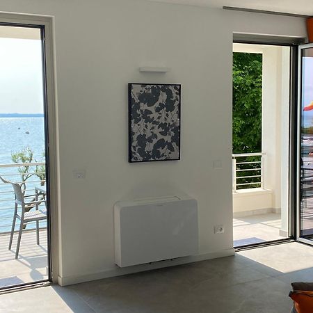 Sirmio Apartments - Darsena Stay シルミオーネ エクステリア 写真