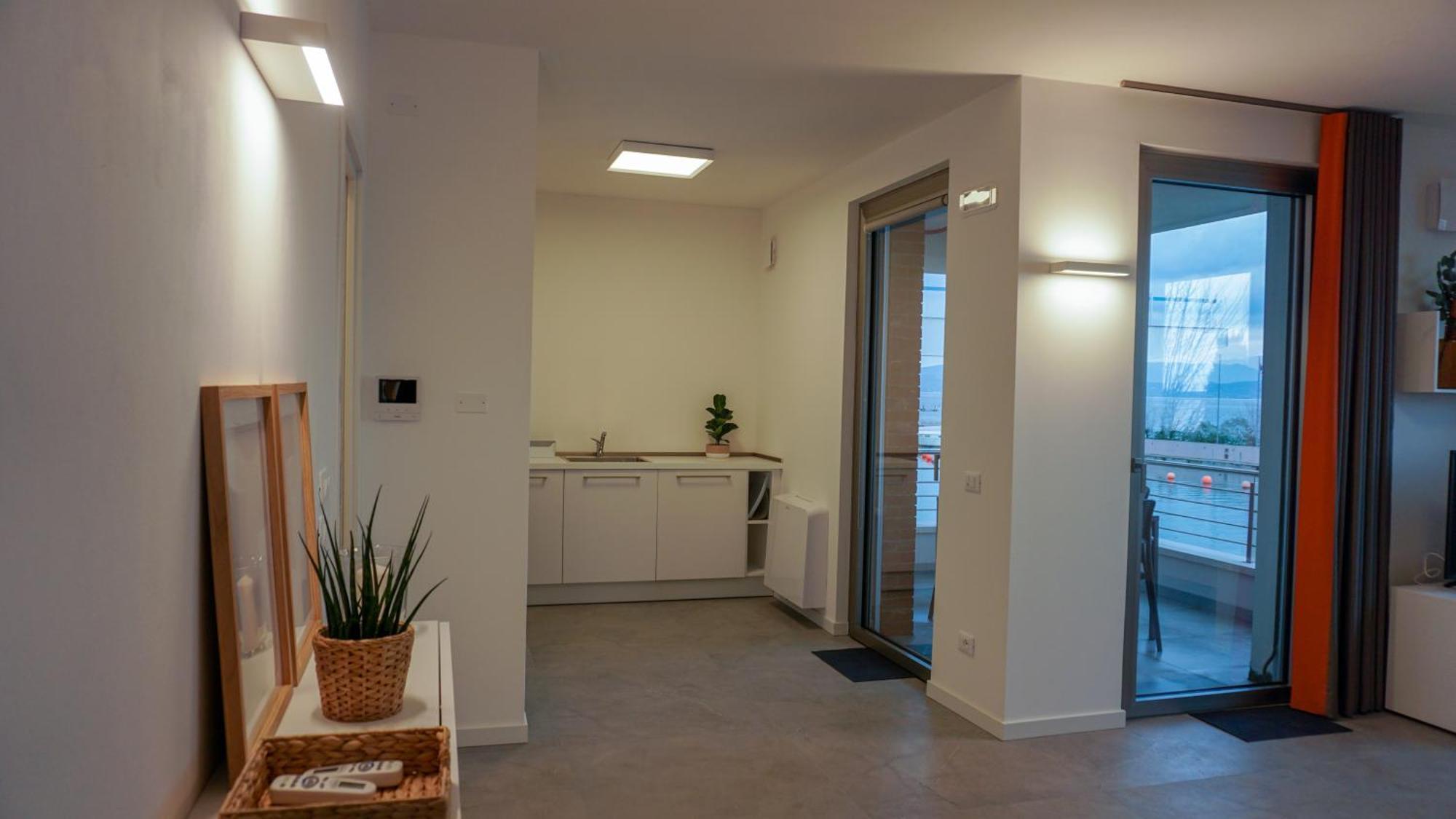 Sirmio Apartments - Darsena Stay シルミオーネ エクステリア 写真