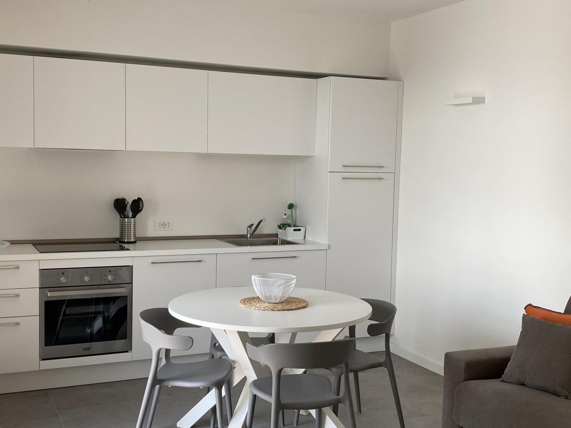 Sirmio Apartments - Darsena Stay シルミオーネ エクステリア 写真